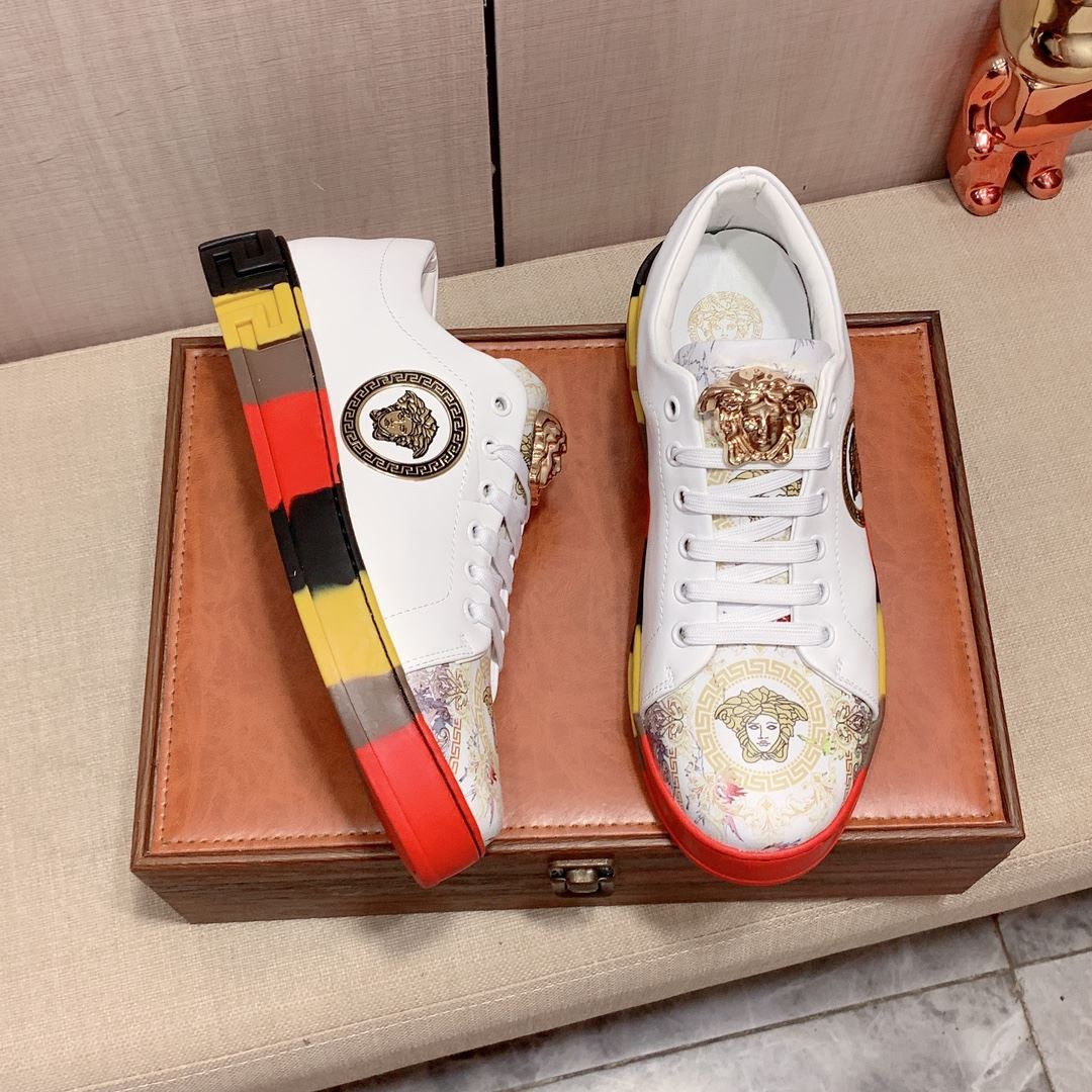 Versace Low Shoes